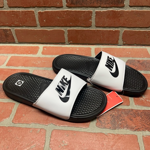 Nike ‘BENASSI JDI’ White/Black Classic Slide Sandals Men’s Size 10 - Picture 5 of 8